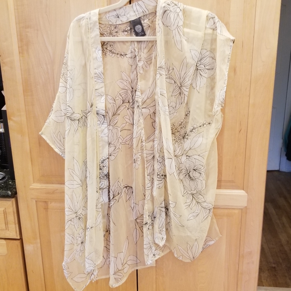 Vince Camuto Printed Floral Cardigan NWT